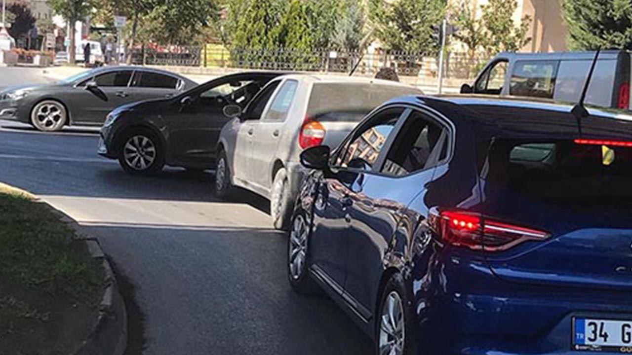 Yalova Dörtyol mevkiinde zincirleme trafik kazası (3)