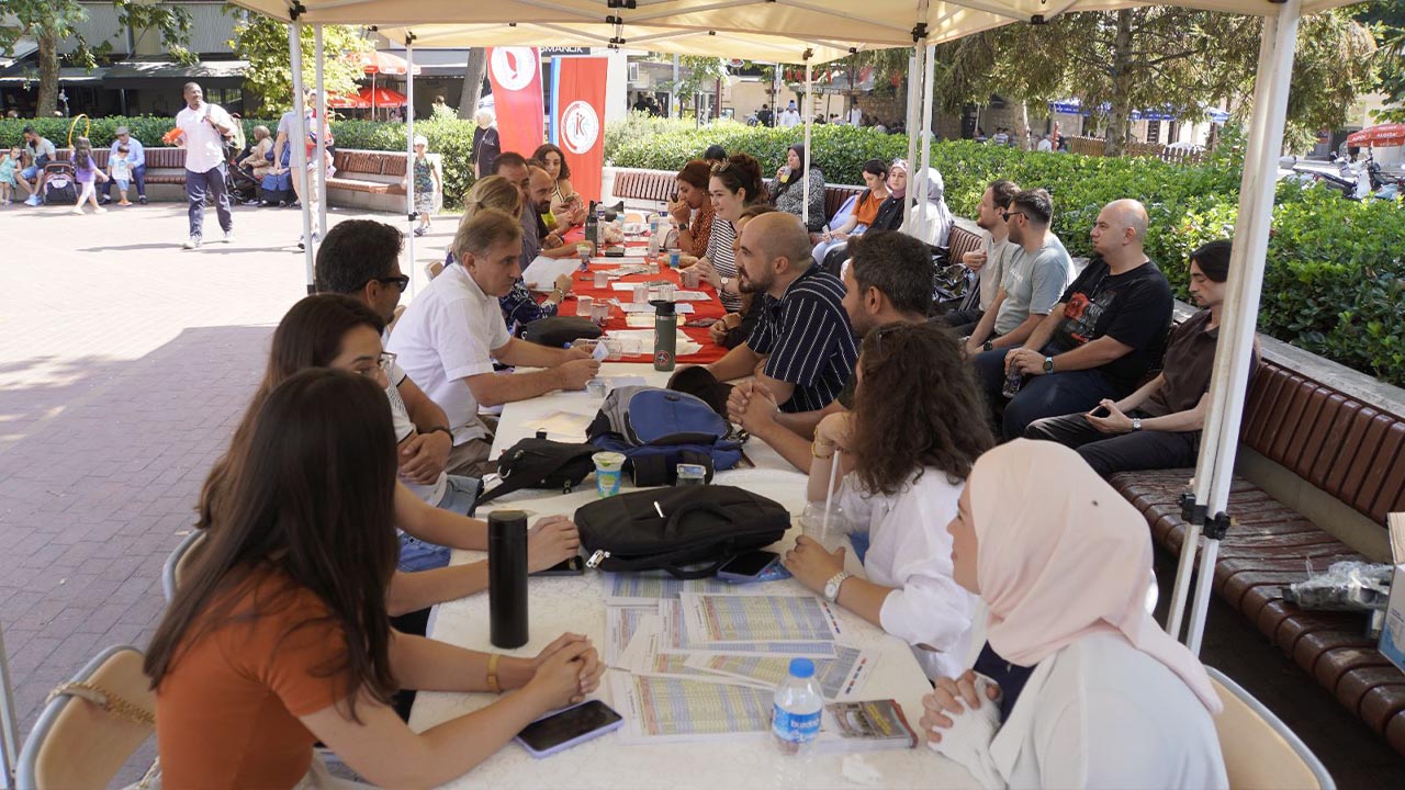 Yalova Üniversitesi, adayları tanıtım günleri ile bilgilendiriyor (5)