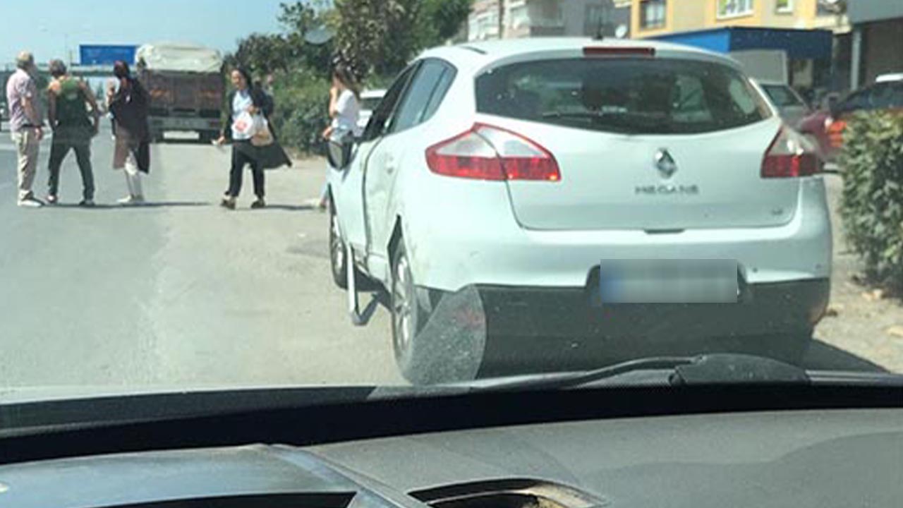 Yalova - İzmit Karayolu’nda maddi hasarlı trafik kazası (2)