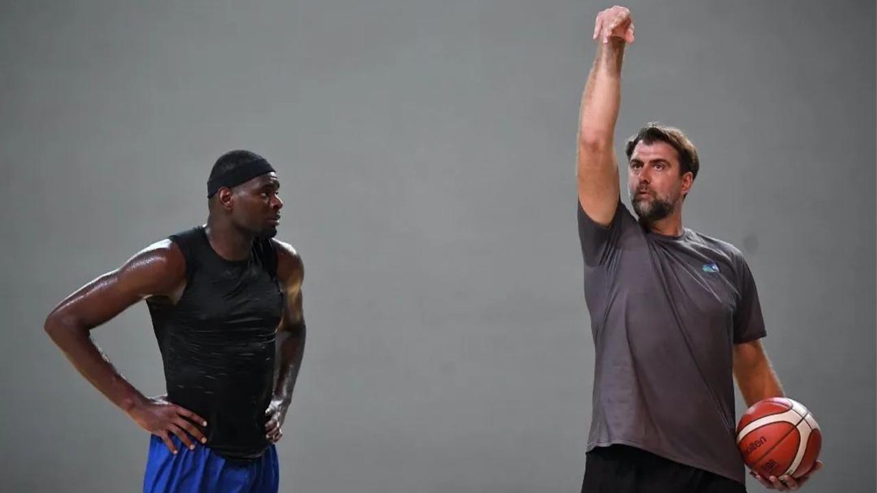 Mehmet Okur 23 Yıl Sonra TOFAŞ’ta (2)