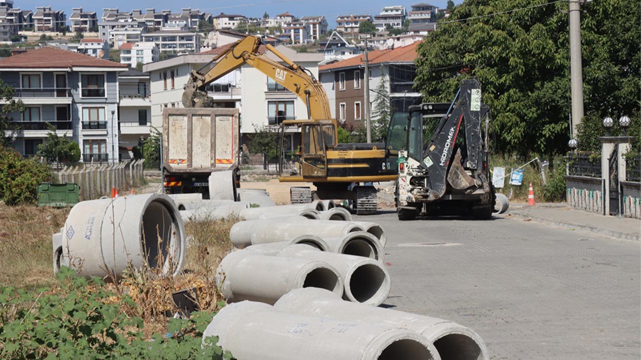 2.500 METRE KANALİZASYON HATTI YAPILIYOR