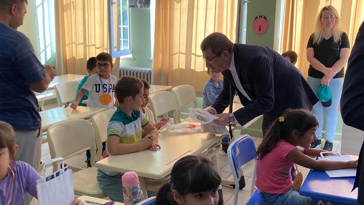Başkan Tokat'tan Öğrencilere Sıcak Ziyaret3