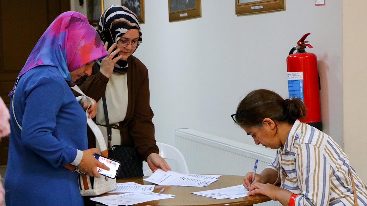 ÇİFTLİKKÖY BELEDİYESİ’NİN KIŞ KURSLARINA İLGİ BÜYÜK (1)