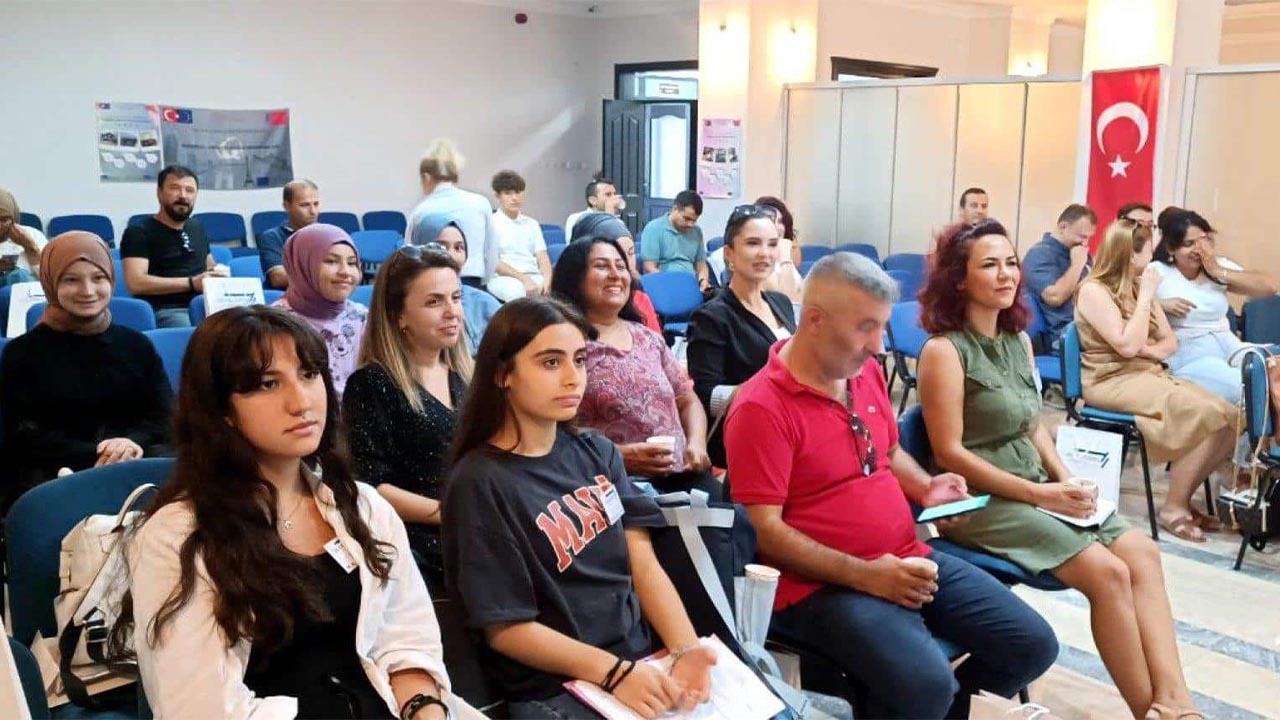 Erasmus+ Akreditasyon programları tanıtıldı (4)