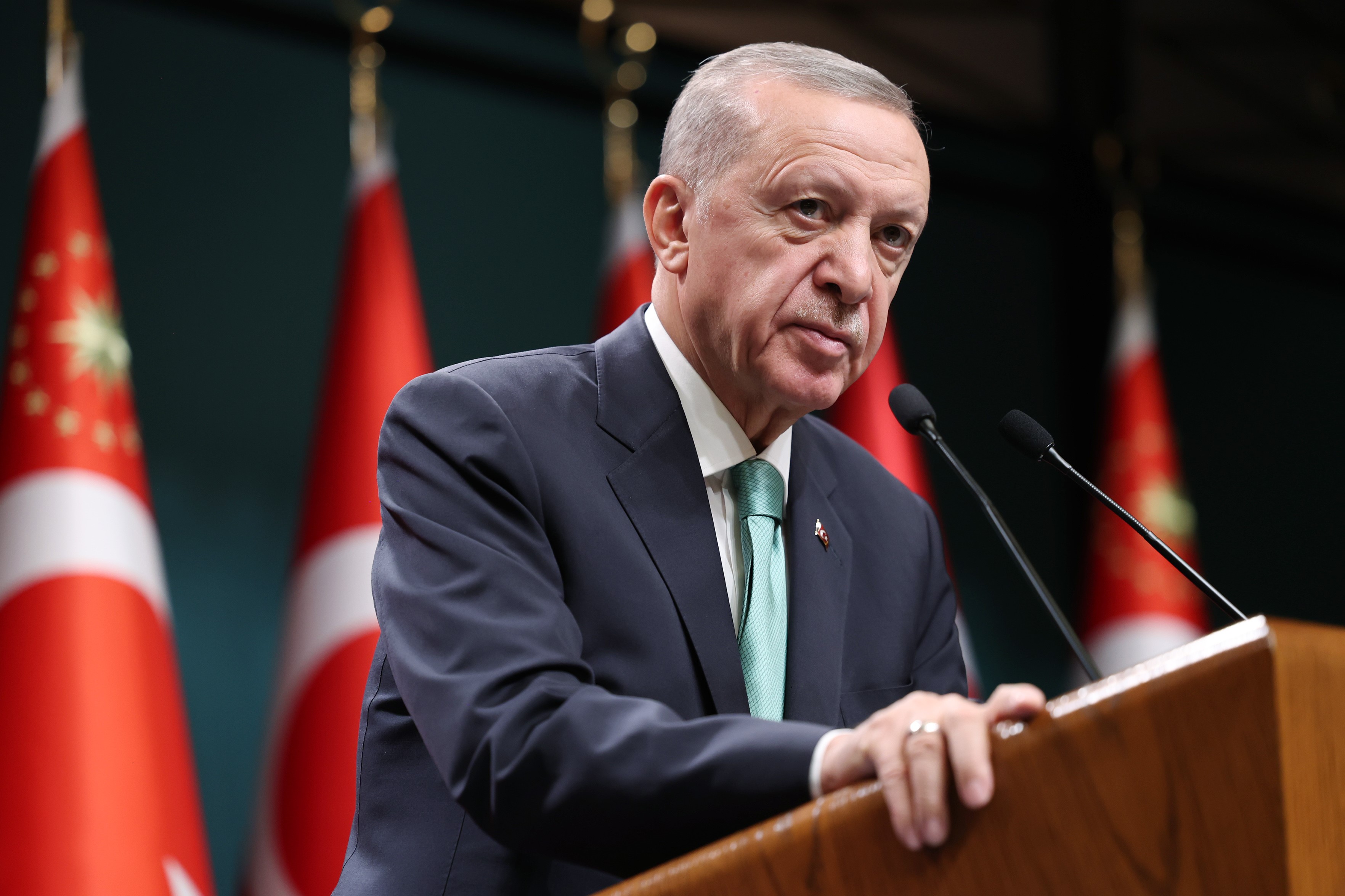 cumhurbaşkanı-erdoğan-telefon-bilgisayar-destek (2)