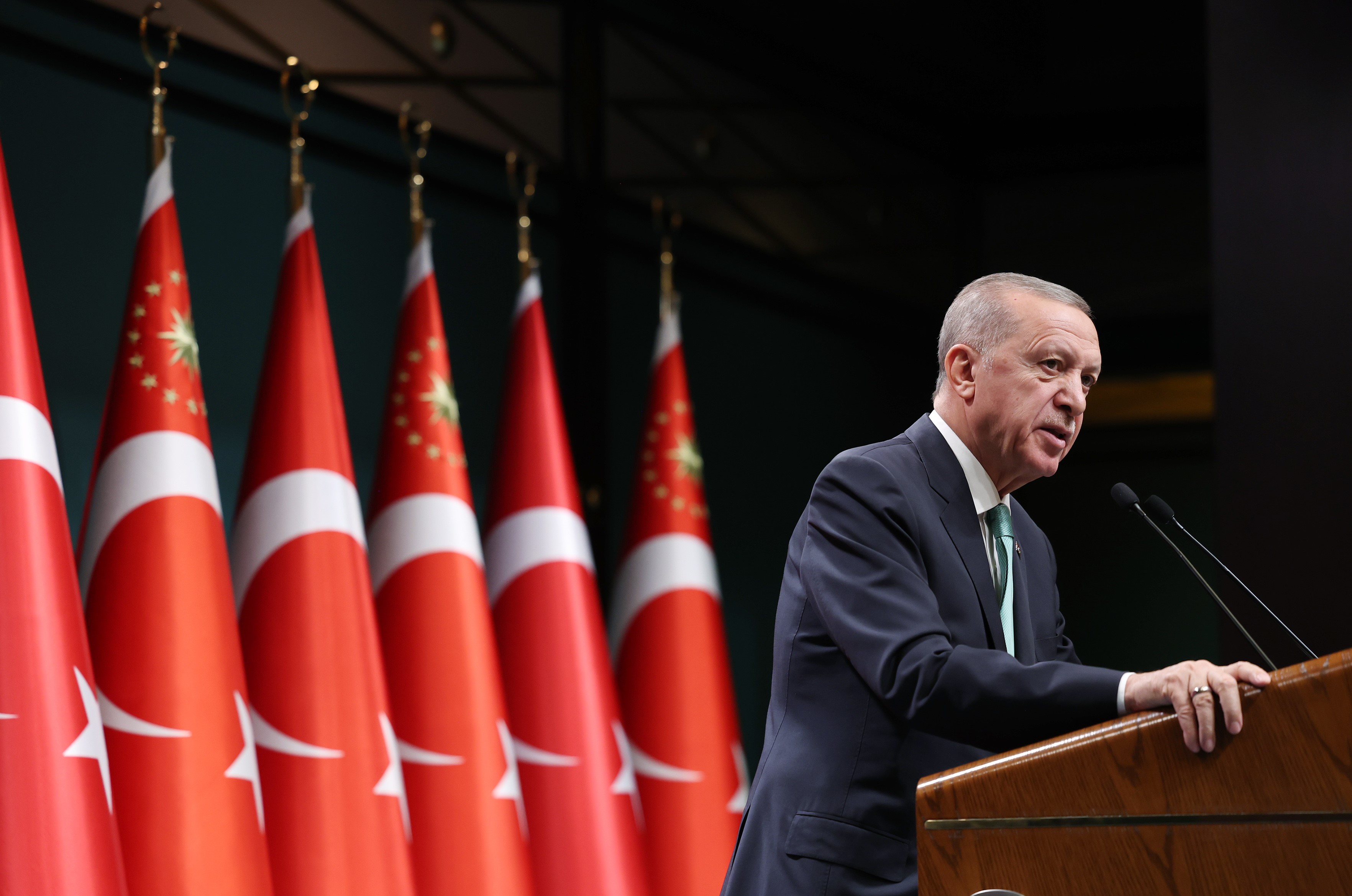 cumhurbaşkanı-erdoğan-telefon-bilgisayar-destek (3)