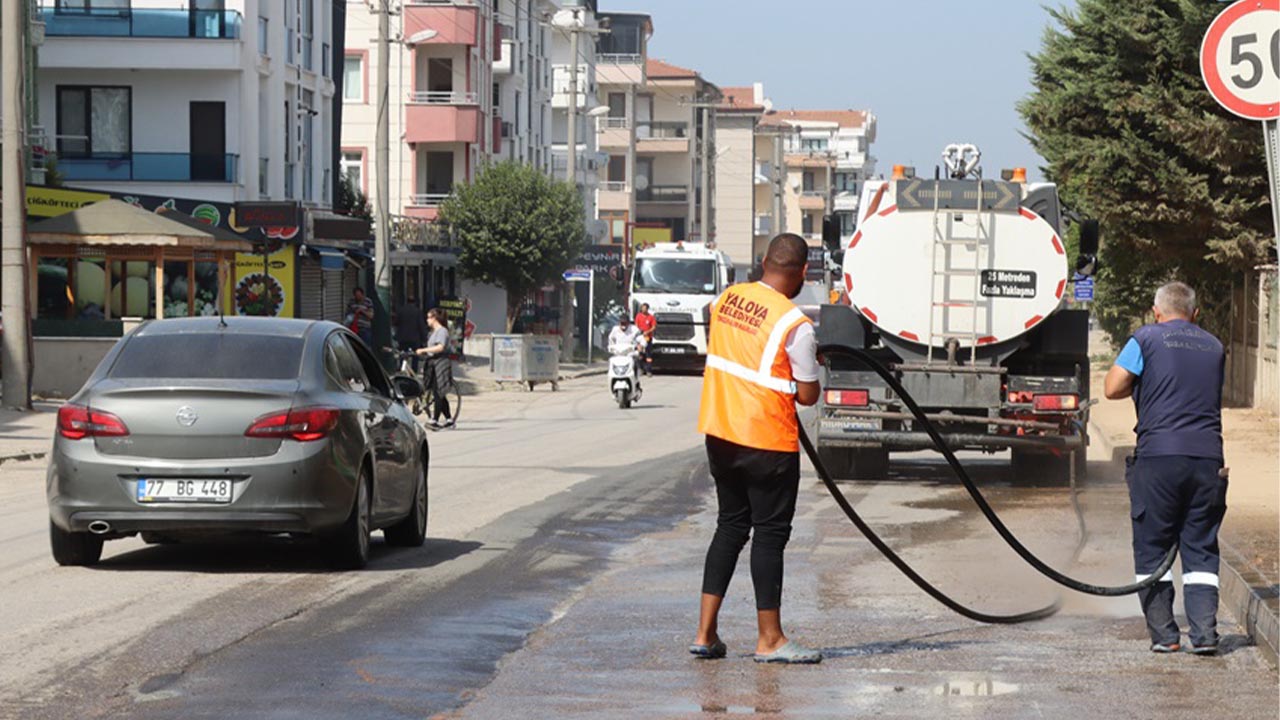 Yalova-Belediye-Bag Sokak-İsmetpasa-Temizlik-Calisma