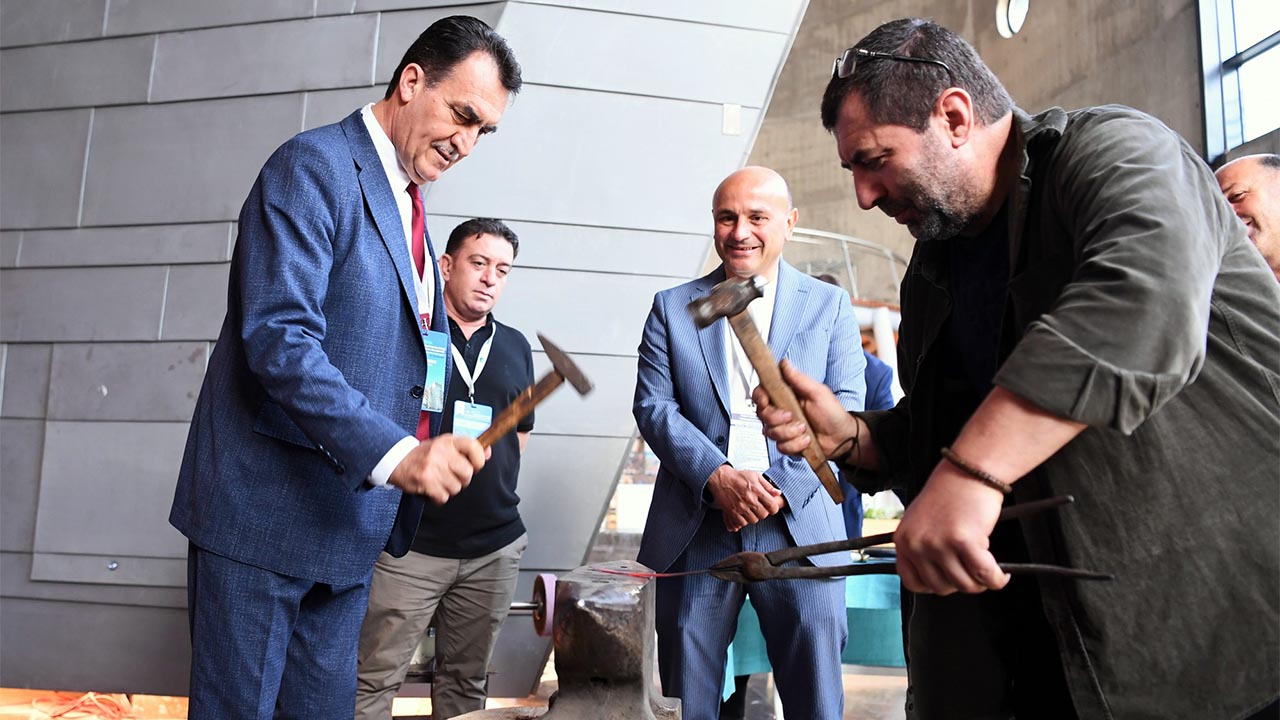 Yalova-Tarih-Kent-Bulusma-Osmangazi-Metin Oral
