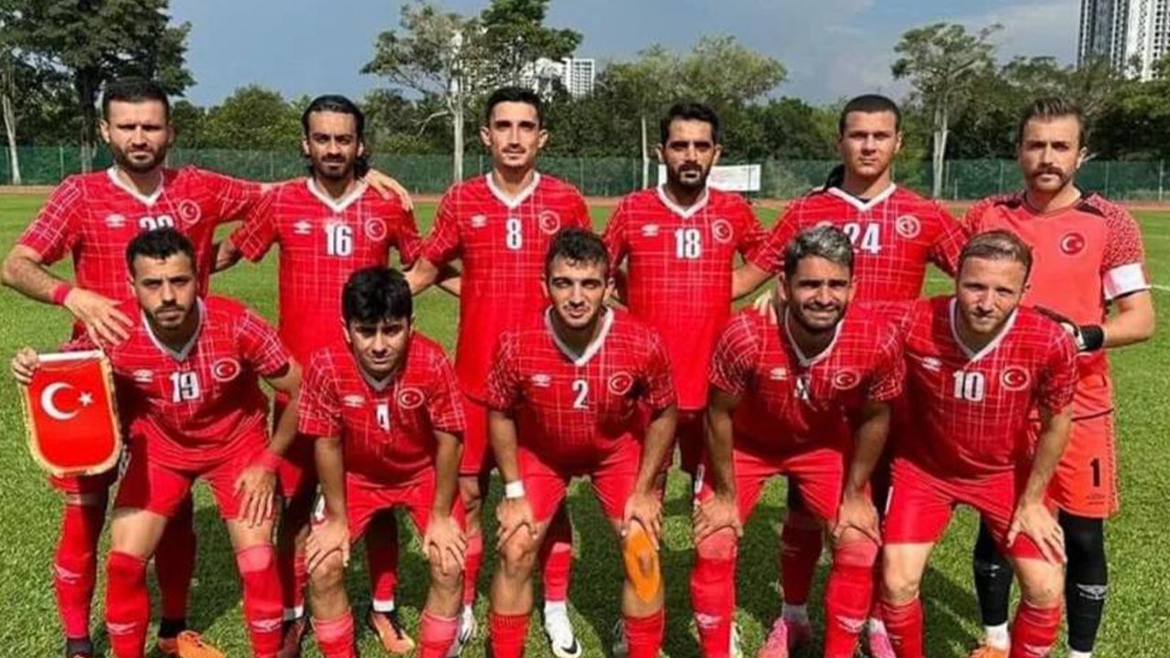 dunya sampiyona-yalova-futbol-mac-sampiyon (4)