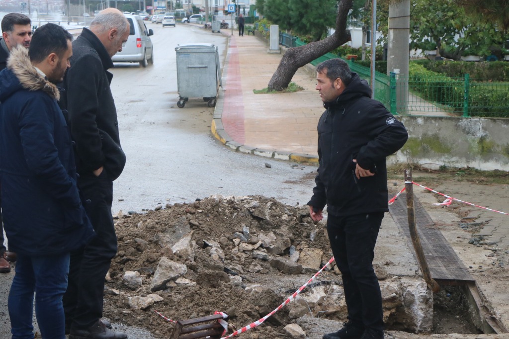 yalova-cinarcik-cevre-sehircilik-firtina-hasar-tespit (4)