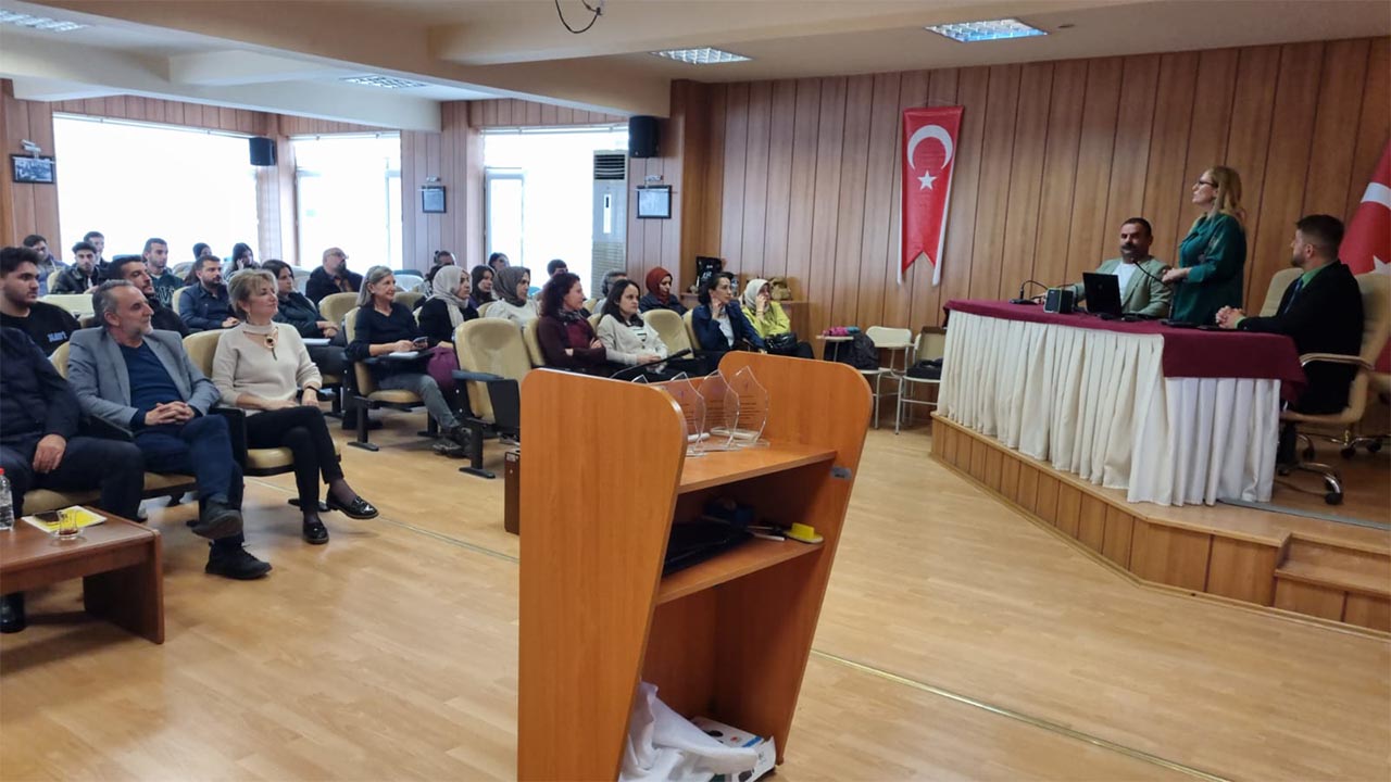 yalova-peyzaj-sus-bitki-tarim-orman-kariyer-seminer (3)