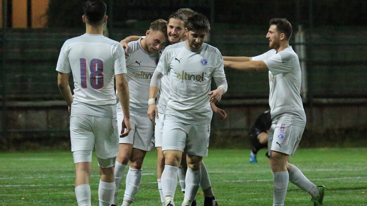 yalovaspor-zirve-futbol-mac-galibiyet-spor (3)