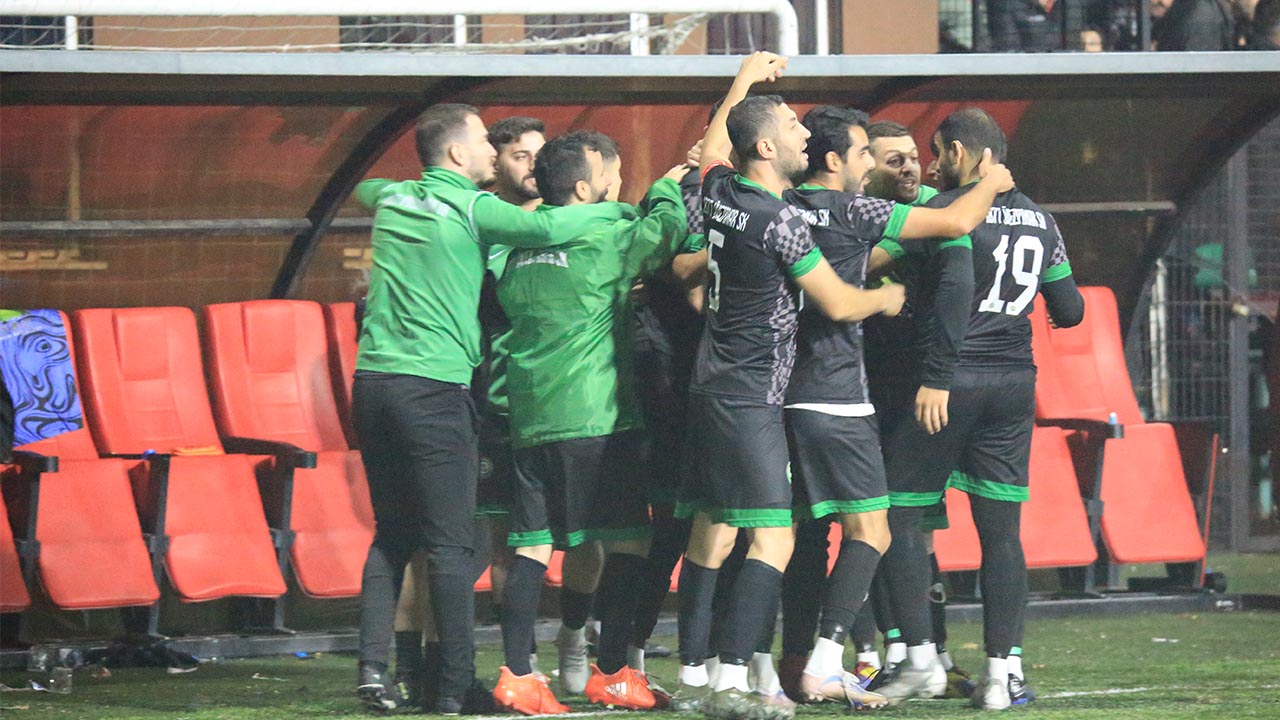 yalova-uvezpınar-zirve-futbol-mac-maraton (1)