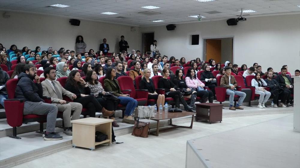 yalova-universite-farkindalik-etkinlik-akademisyen-konusma-sertifika (2)