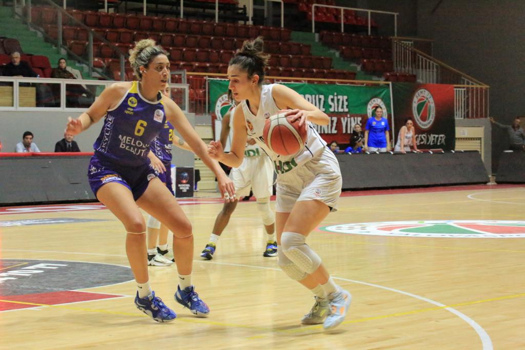 yalova-vip-pota-basketbol-galibiyet-takım (5)