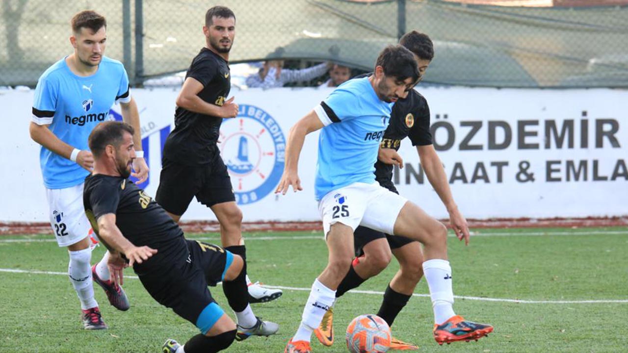 yalovaspor-negmar-tavsanlı-belediyespor-mac-futbol-gol(10)