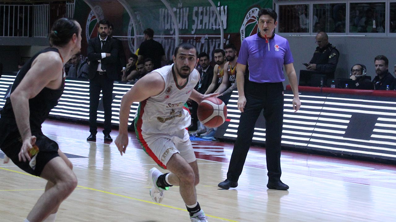 semt77-yalovaspor-liderlik-dev-adam-mersin-mac-galibiyet  (2)