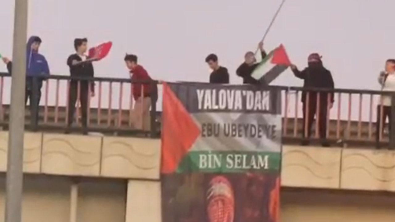 yalova-dortyol-kavsak-kopru-filistin-israil-protesto (2)