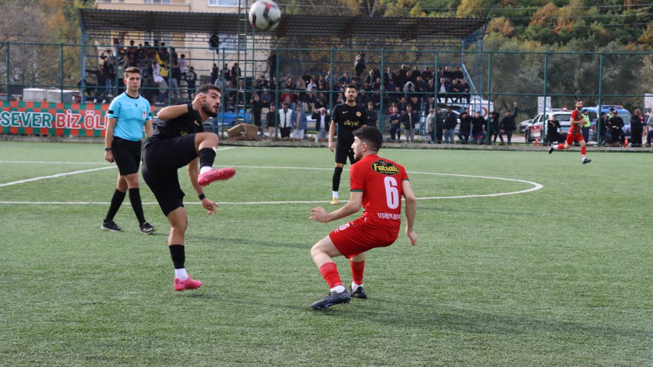 yalovaspor-futbol-mac-galibiyet-lider (4)