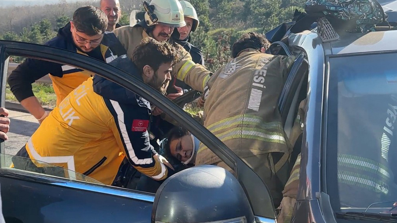 Kuzey Marmara Otoyolu'nda feci kaza 6 yaralı (2)