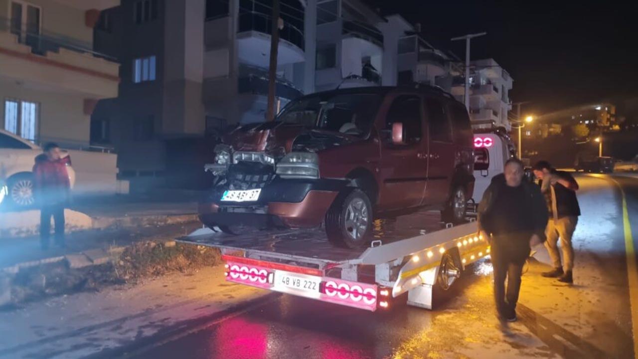 Milas'ta trafik kazası 1'i ağır, 2 yaralı (5)