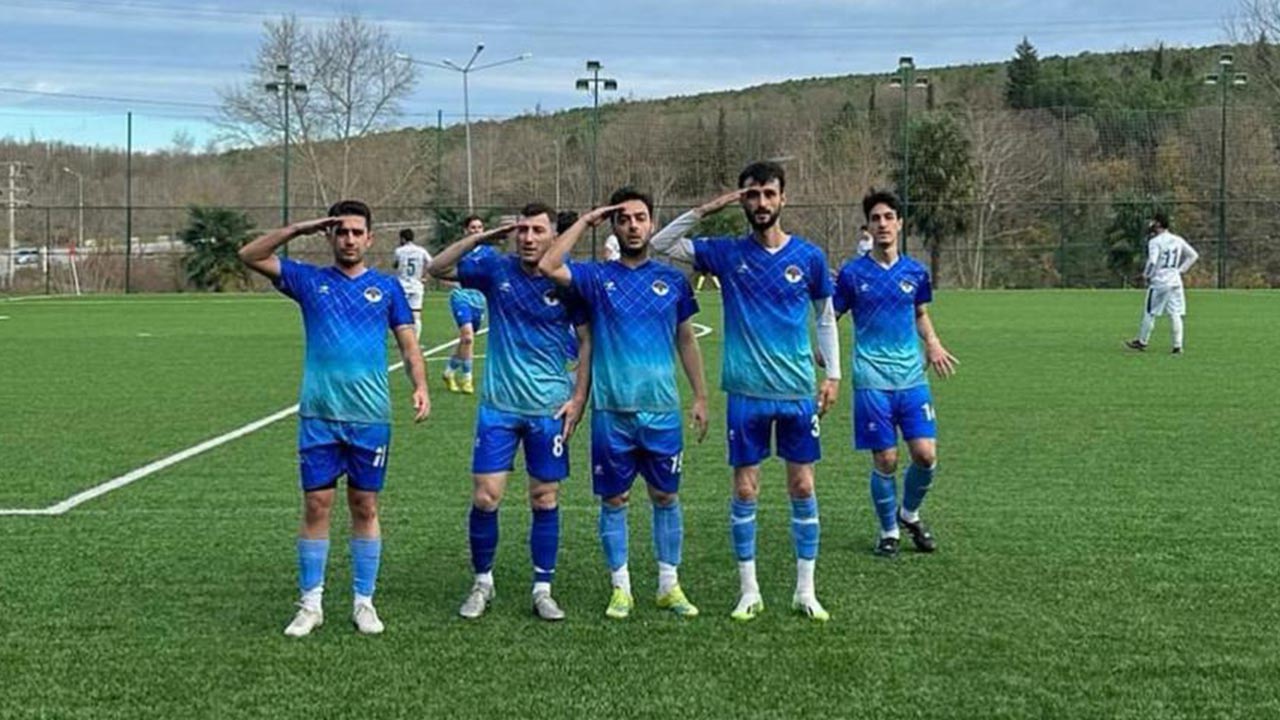 yalova-alifurkan-ozkantar-amator-lig-futbol-uvezpinar-sampiyon (1)-1