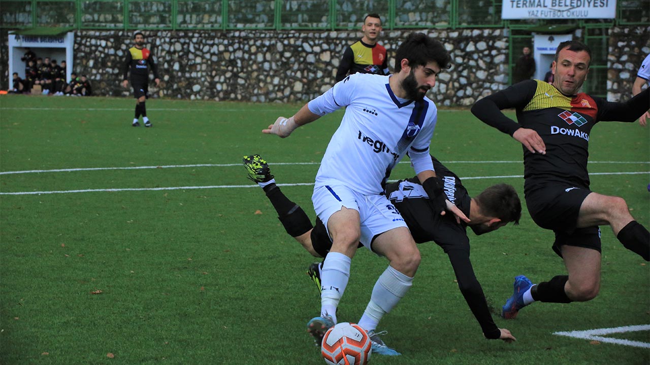 yalova-negmar-tavsanli-belediyespor-golcu (1)