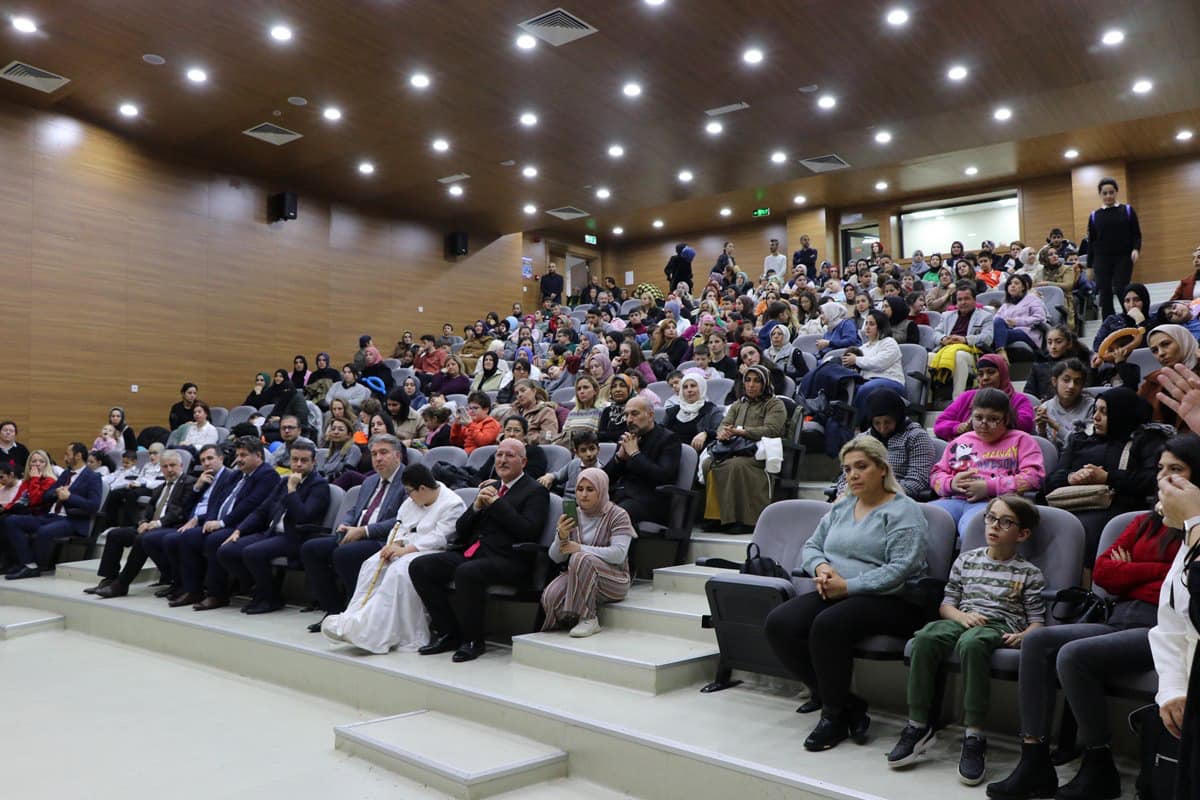 yalova-vali-rektor-universite-egitim-mudur-emniyet-protokol-engelli-gun-program (8)