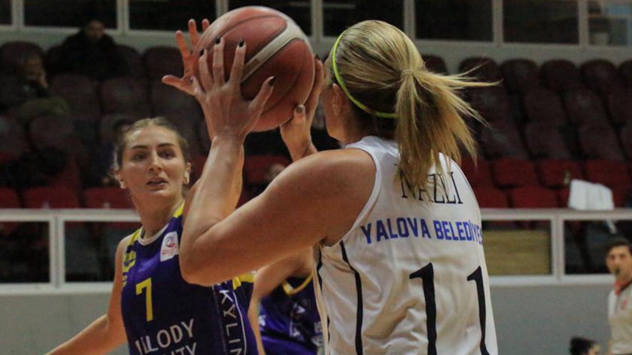 yalova-vip-basketbol-pota-peri-galibiyet (3)