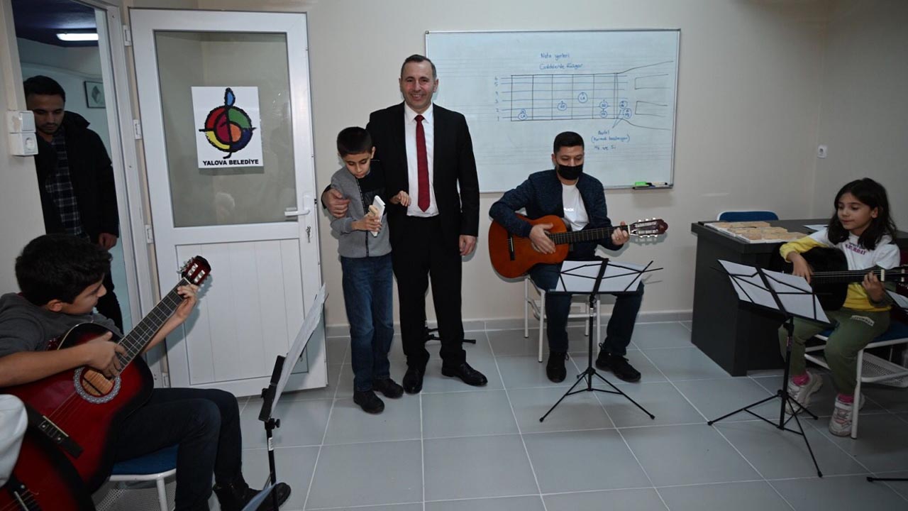 yalova-belediye-baskan-mustafa-tutuk-cocuk-okul-oncesi-etkinlik (2)