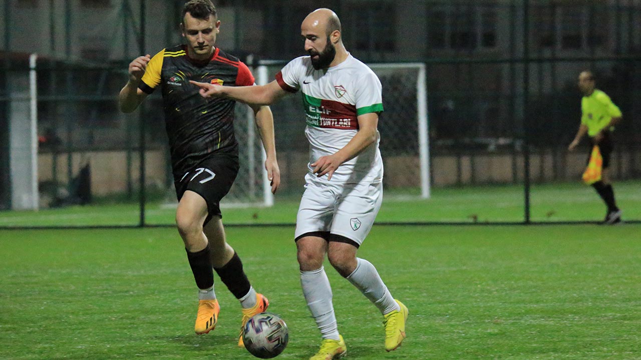 yalova-futbol-kurtkoyspor-taskopruspor-galibiyet (3)