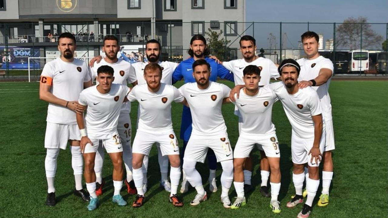 yalova-yesilovaspor-balıkesir-mac-futbol-takim (2)