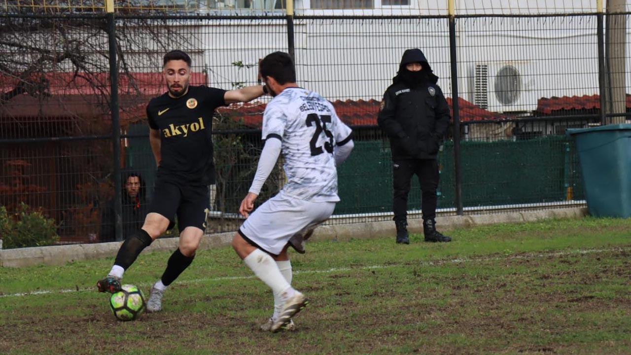 yalovaspor-futbol-mac-çinarcik-belediyespor-galibiyet (4)