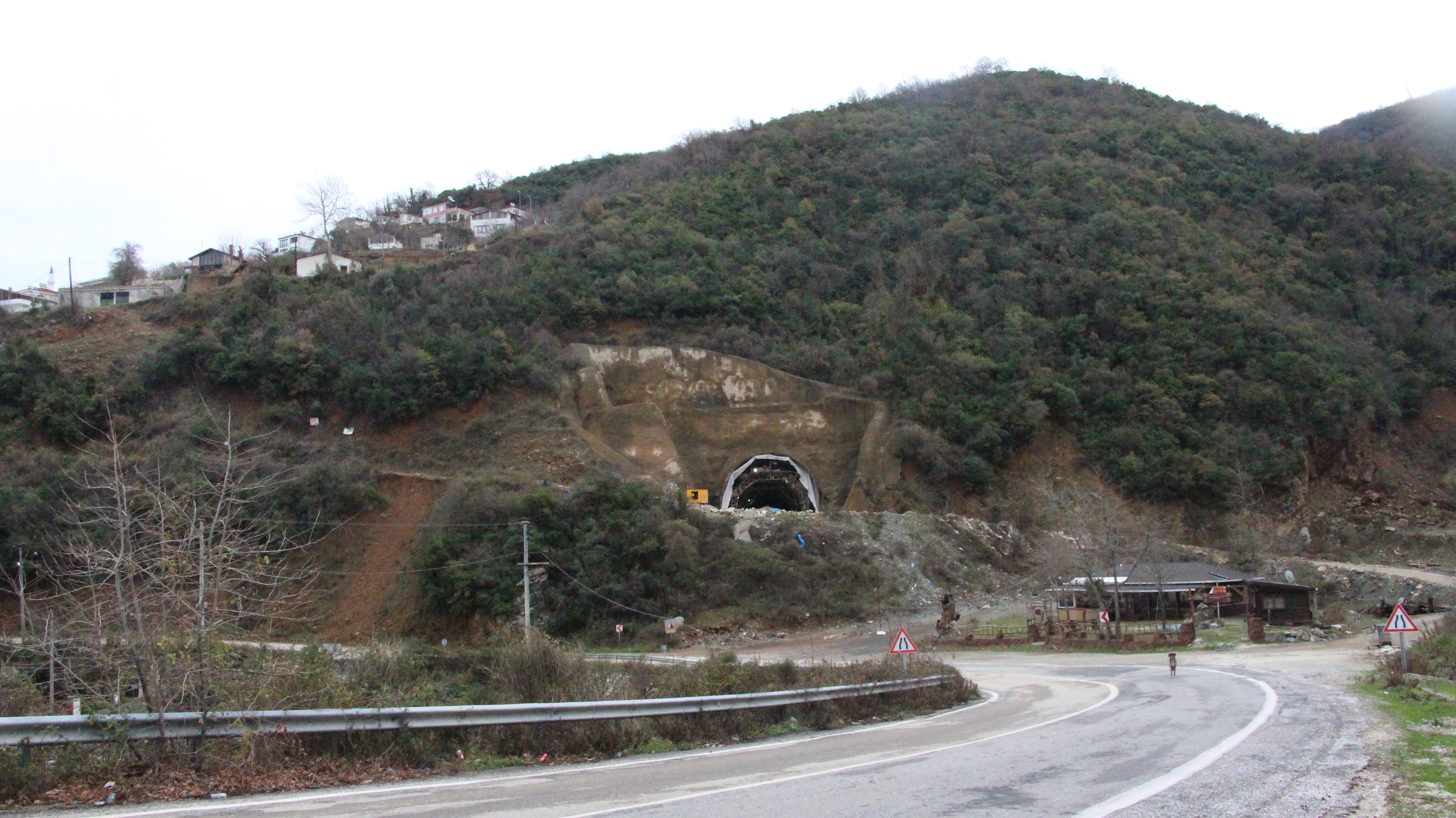 nato-yolu-tuneli-esenkoy-armutlu (1)