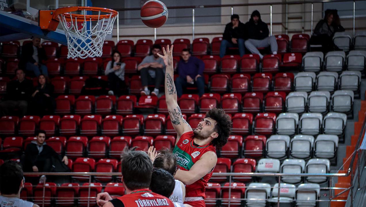 Yalova Istanbul Semt77 Yalovaspor Erkek Basketbol Lider Zirve Galibiyet Fark (2)