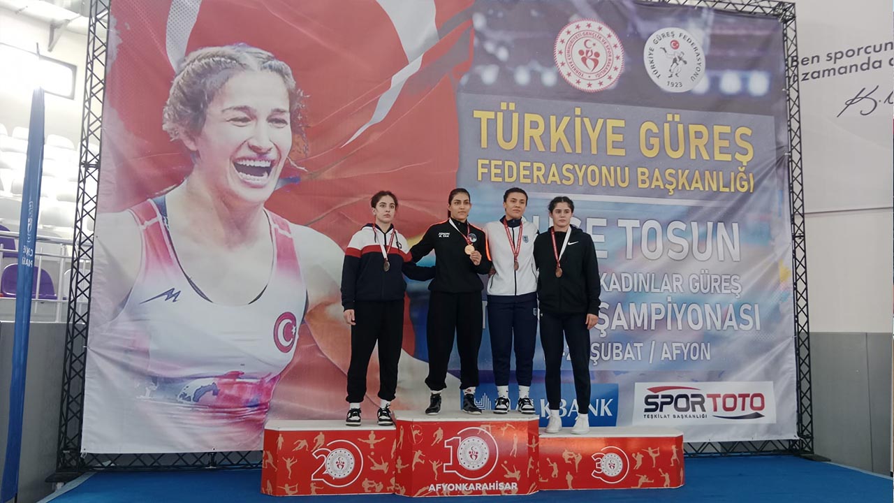 Yalova Termal Afyon Turkiye Buse Tosun U20 Kadin Gures Sampiyona Belediyespor Altin (13)