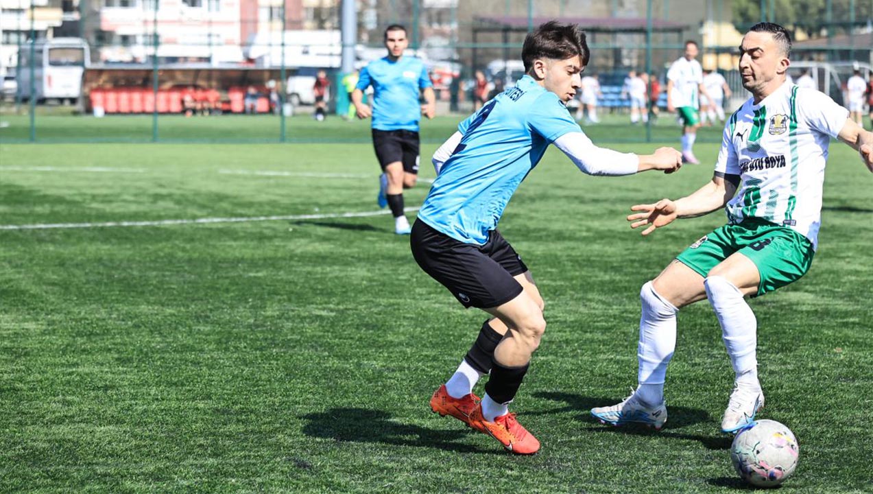 Yalova Universitespor Sahinspor Galibiyet Futbol (5)