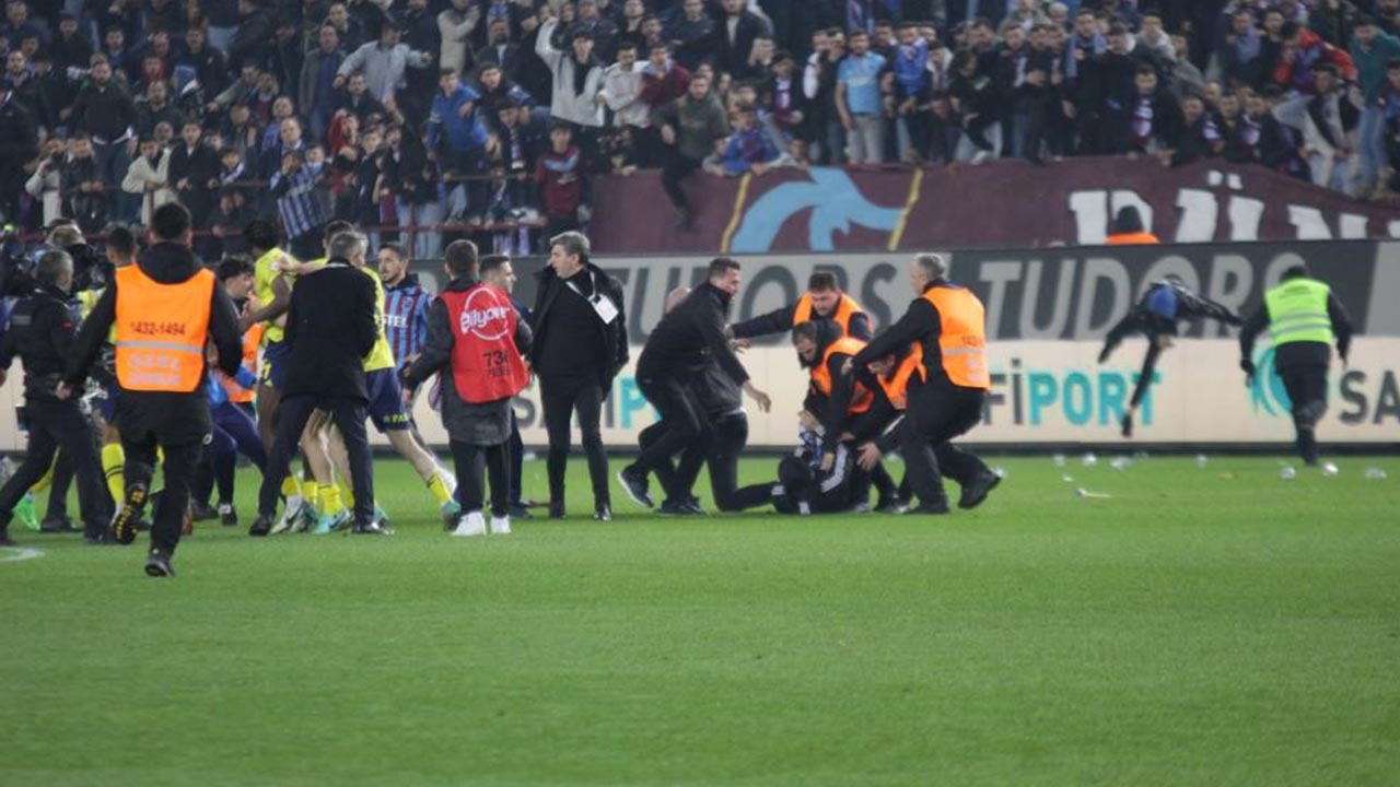 Trabzon Fenerbahce Mac Olay Saldiri Stat (2)