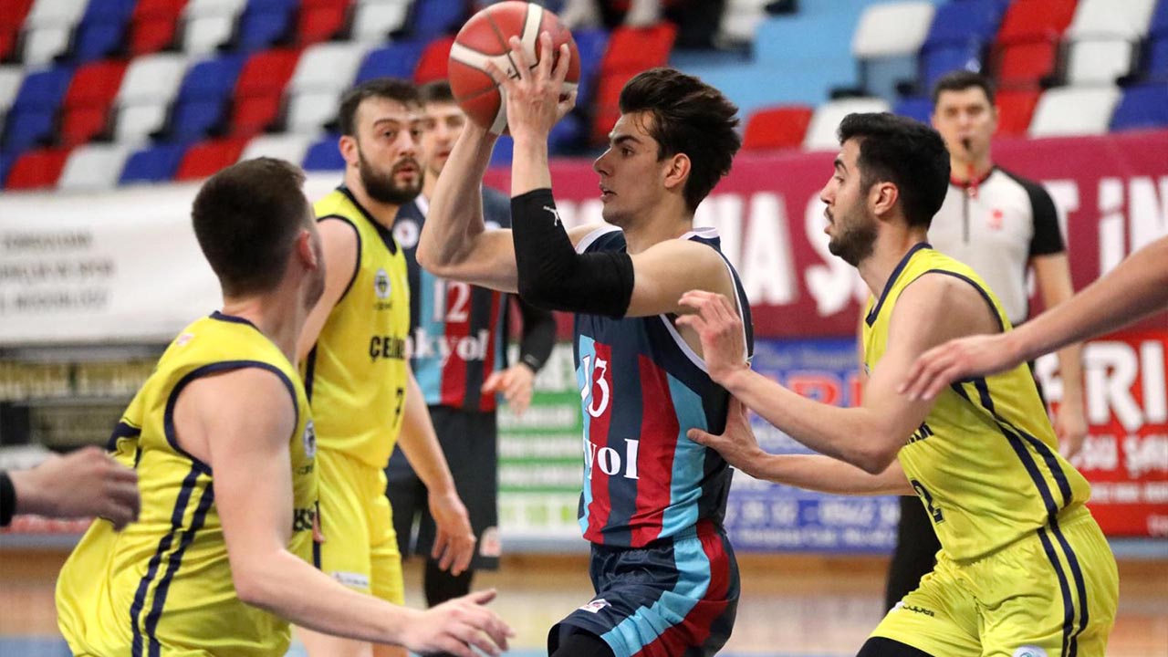 Yalova Universite Zonguldak Erkek Basketbol Bolgesel Lig (1)