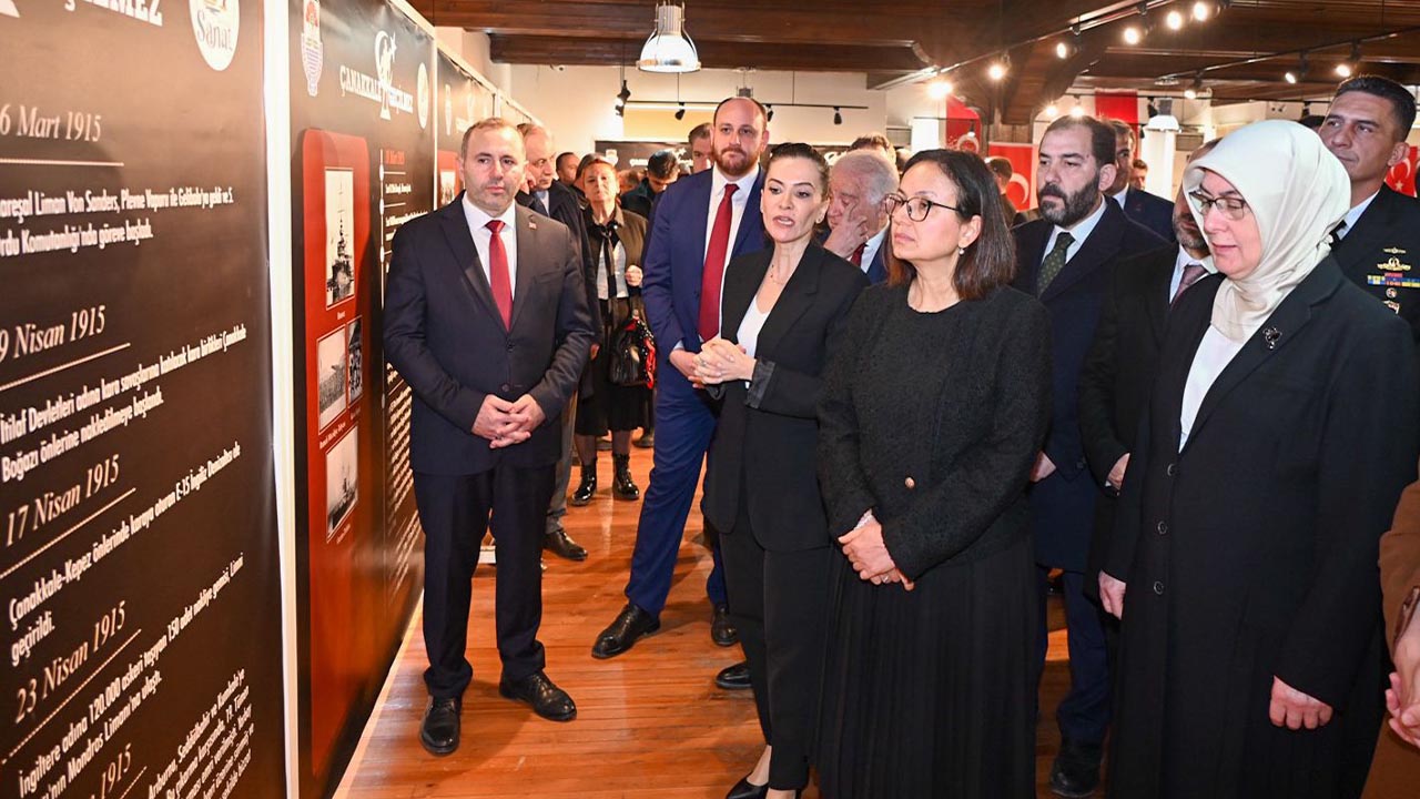 Yalova Canakkale Zafer Anma Kent Muze Sergi Belediye Baskan Vali Vekil (4)