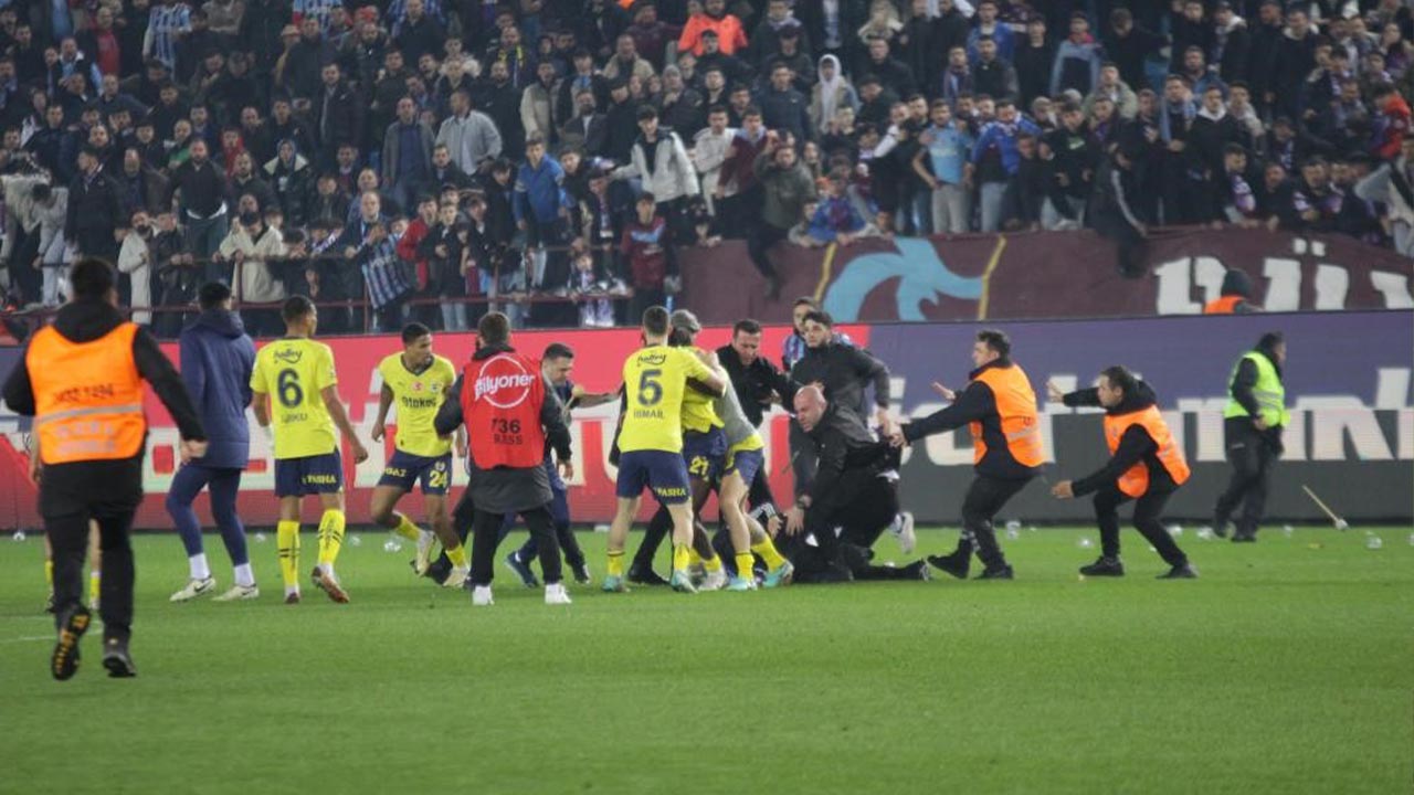 Fifa Başkan Gianni Infantino Aciklama Fenerbahce Trabzon Mac Kavga Ali Koc (11)