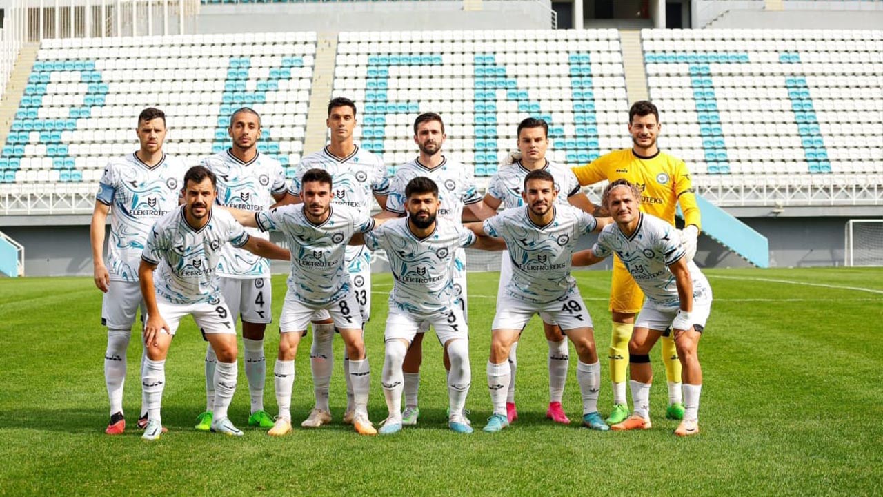 Yalova Altinova Belediyespor Bursa Nilufer Belediyesi Futbol Kulubu Deplasman Gol (2)