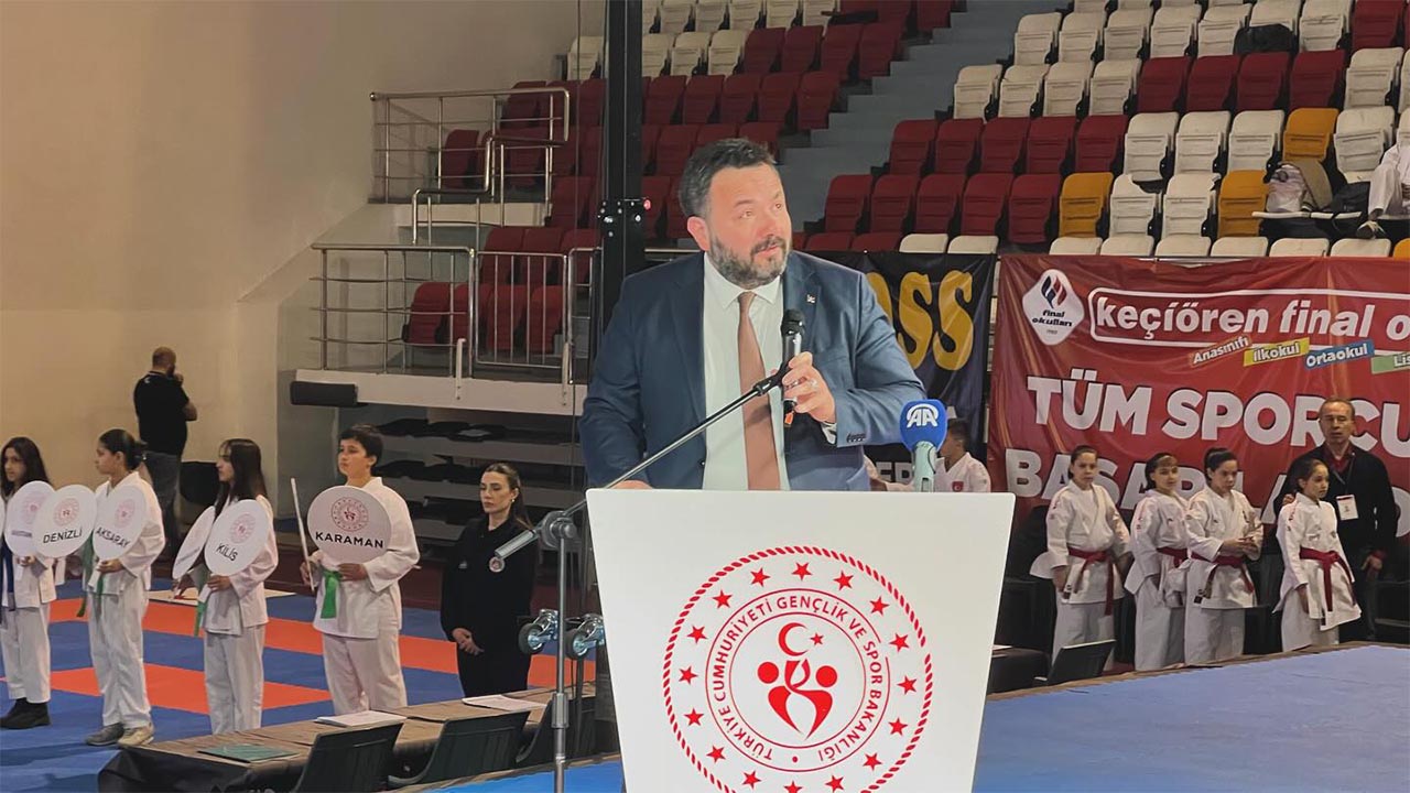 Yalova Ankara Karate Isitme Engelli Turkiye Sampiyona Sporcu Madalya (1)