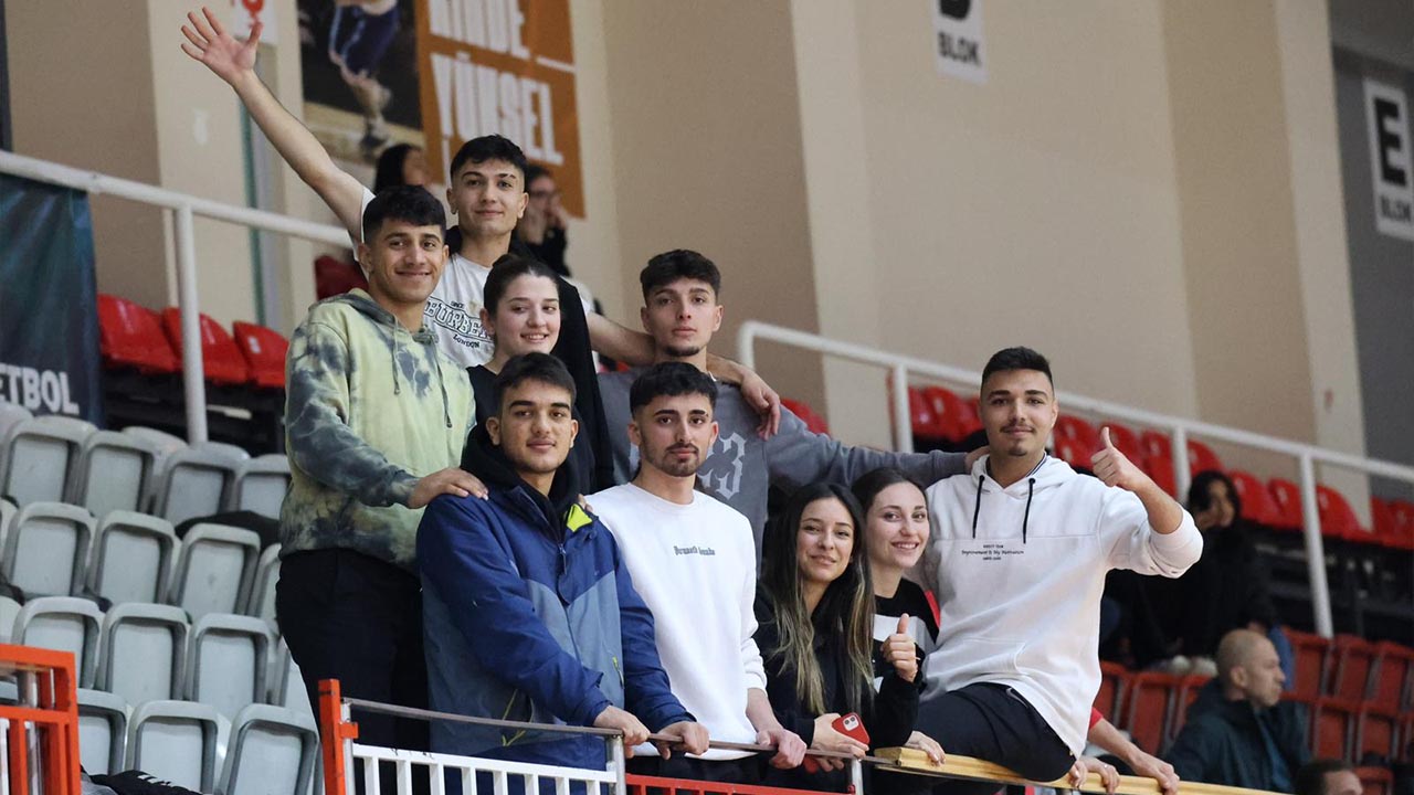 Yalova Universite Erkek Bolgesel Basketbol Lig Istanbul (4)