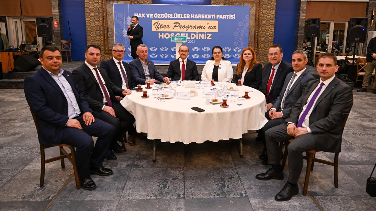 Yalova Balkan Gocmen Bulgaristan Hak Ozgurluk Parti Iftar Program (7)