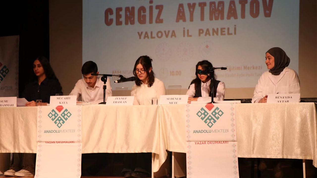 Yalova Il Milli Egitim Mudurluk Cengiz Aytmatov Panel (4)