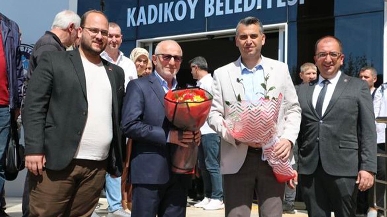 Yalova Kadikoy Belediye Baskan Chp Devir Teslim (1)