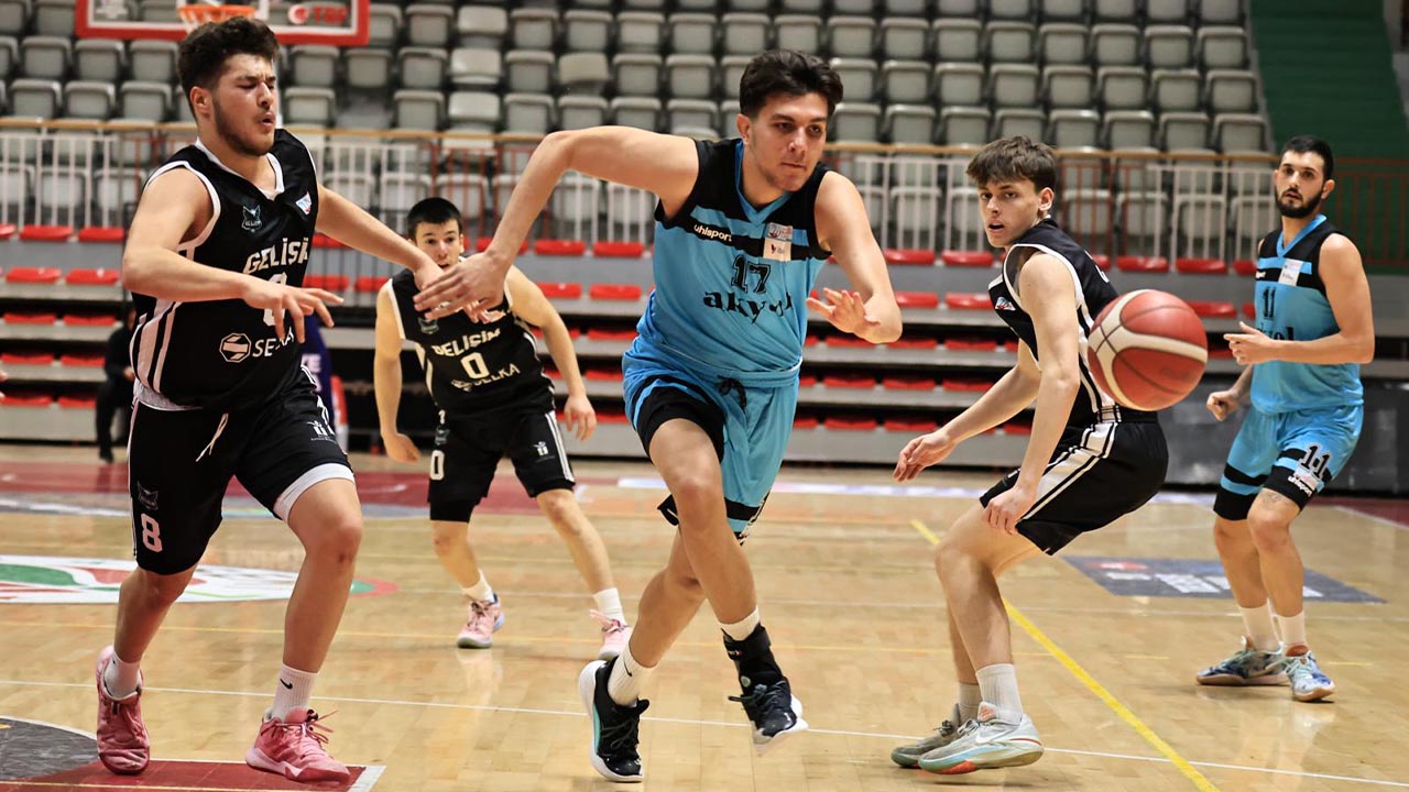 Yalova Universite Basketbol Istanbul Parke Maglubiyet (1)
