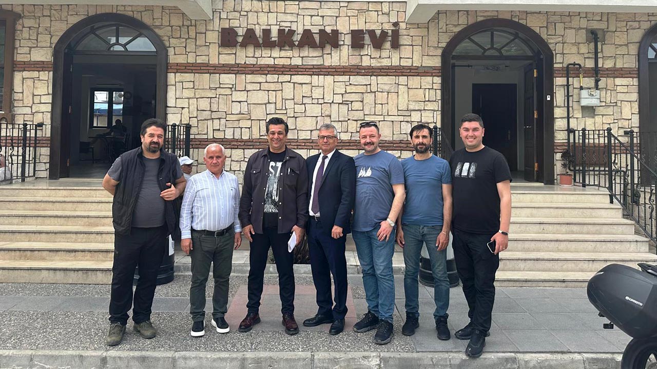 Yalova Bal Goc Trt Turk Program Balkan Yoresel Kiyafet (4)