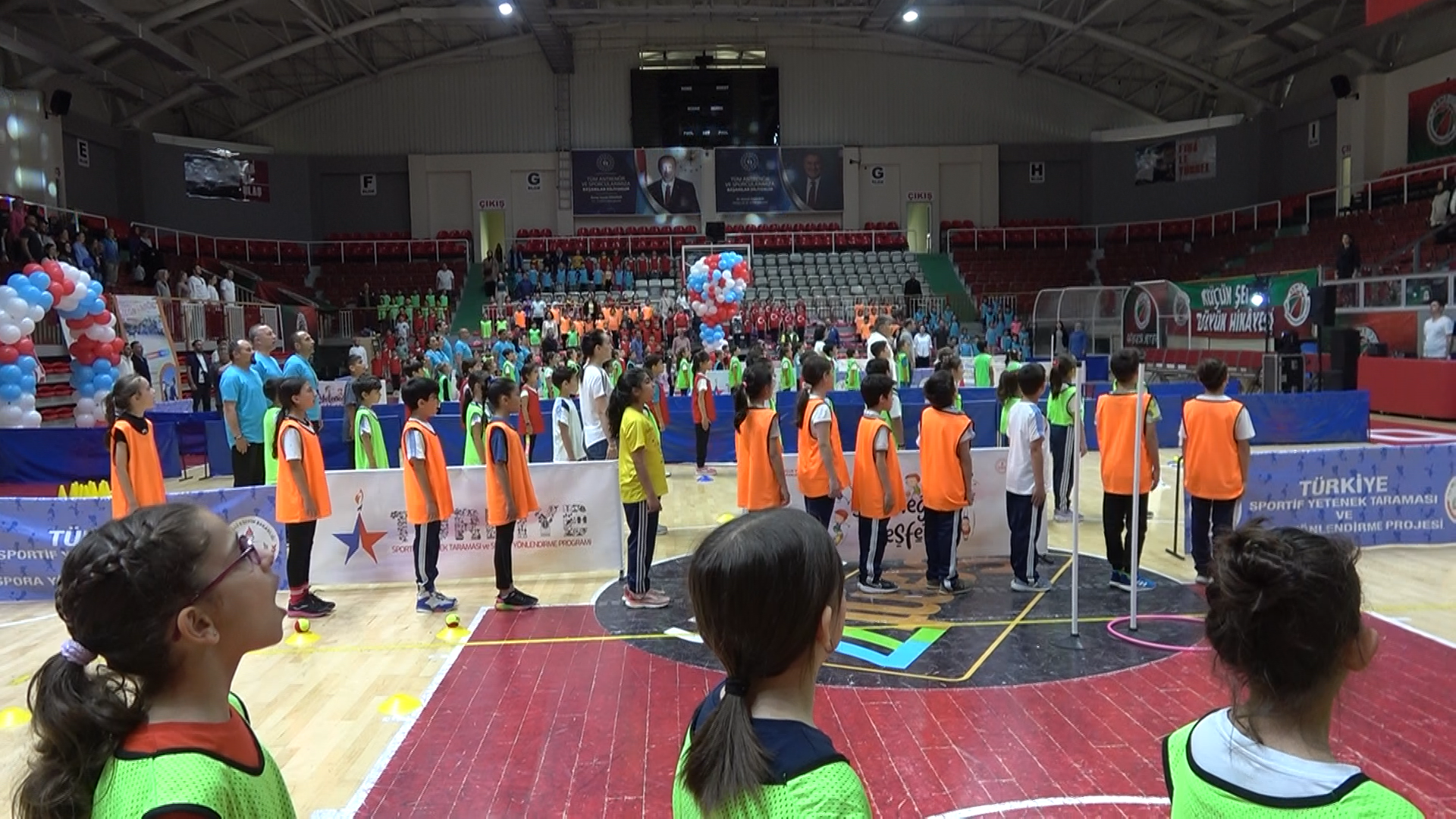 Yalova Cocuk Oyunlari Senlik Ortaokul Ilkokul Senlik Il Genclik Spor Milli Egitim (3)